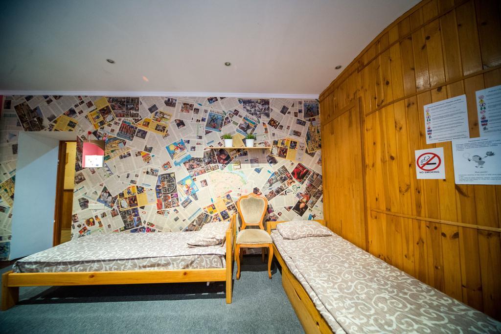 Chemodan Hostel Odessa Extérieur photo